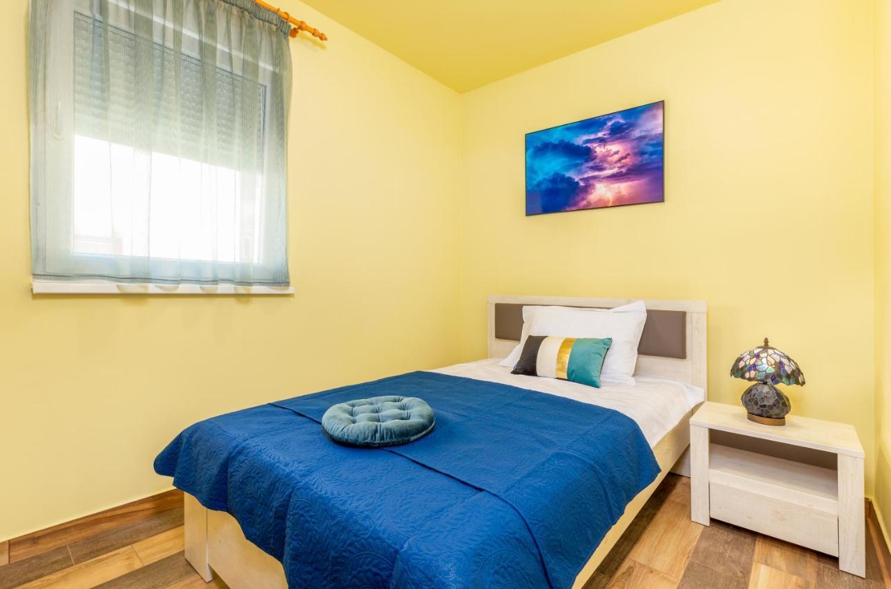 Apartmani Monte プーラ エクステリア 写真