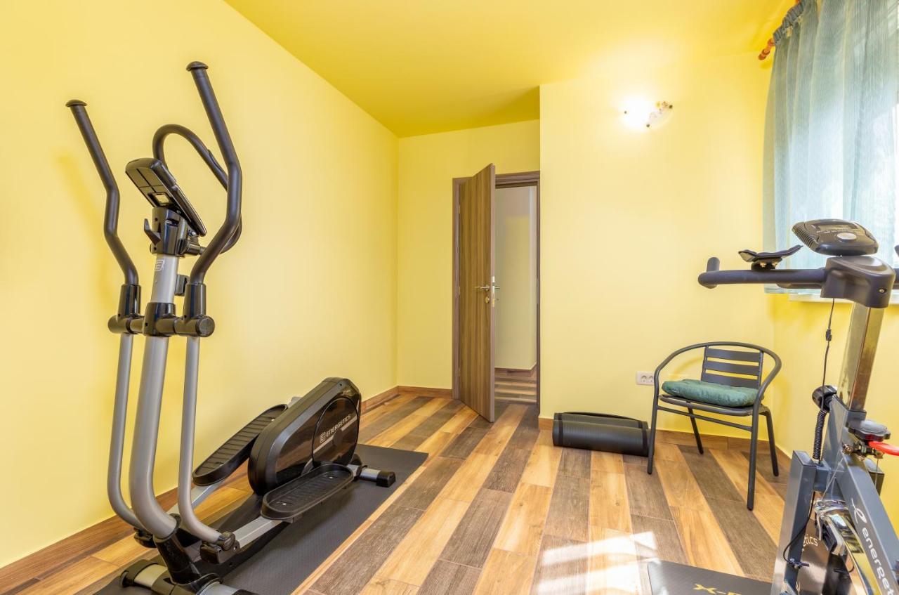 Apartmani Monte プーラ エクステリア 写真