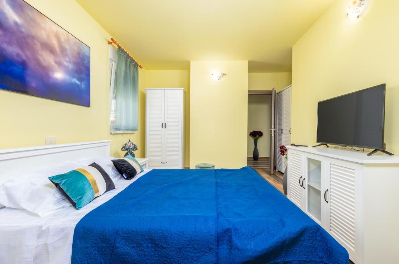 Apartmani Monte プーラ エクステリア 写真